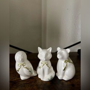 White Ceramic Animal Figurines with Gold Bows - Decorative Home Accents